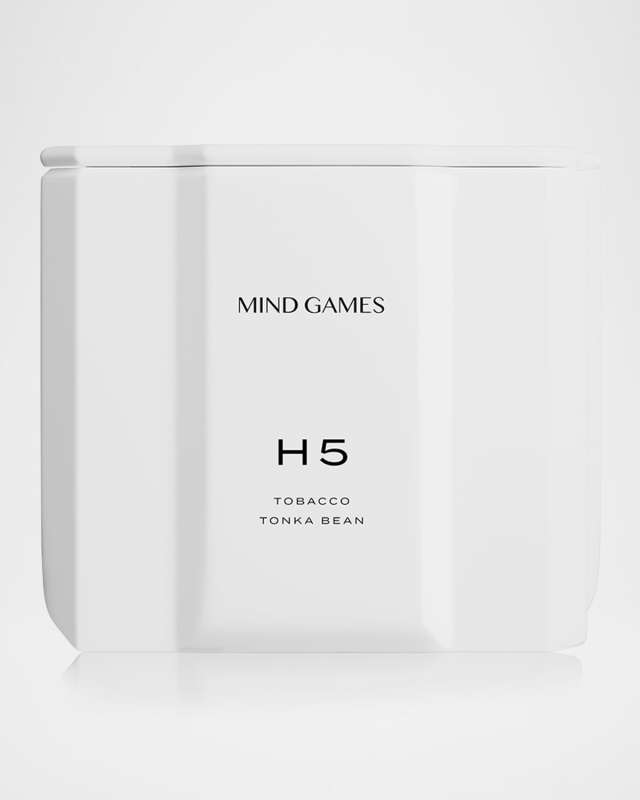 H5 White Queen Tobacco Tonka Bean Luxury Candle, 10 oz.